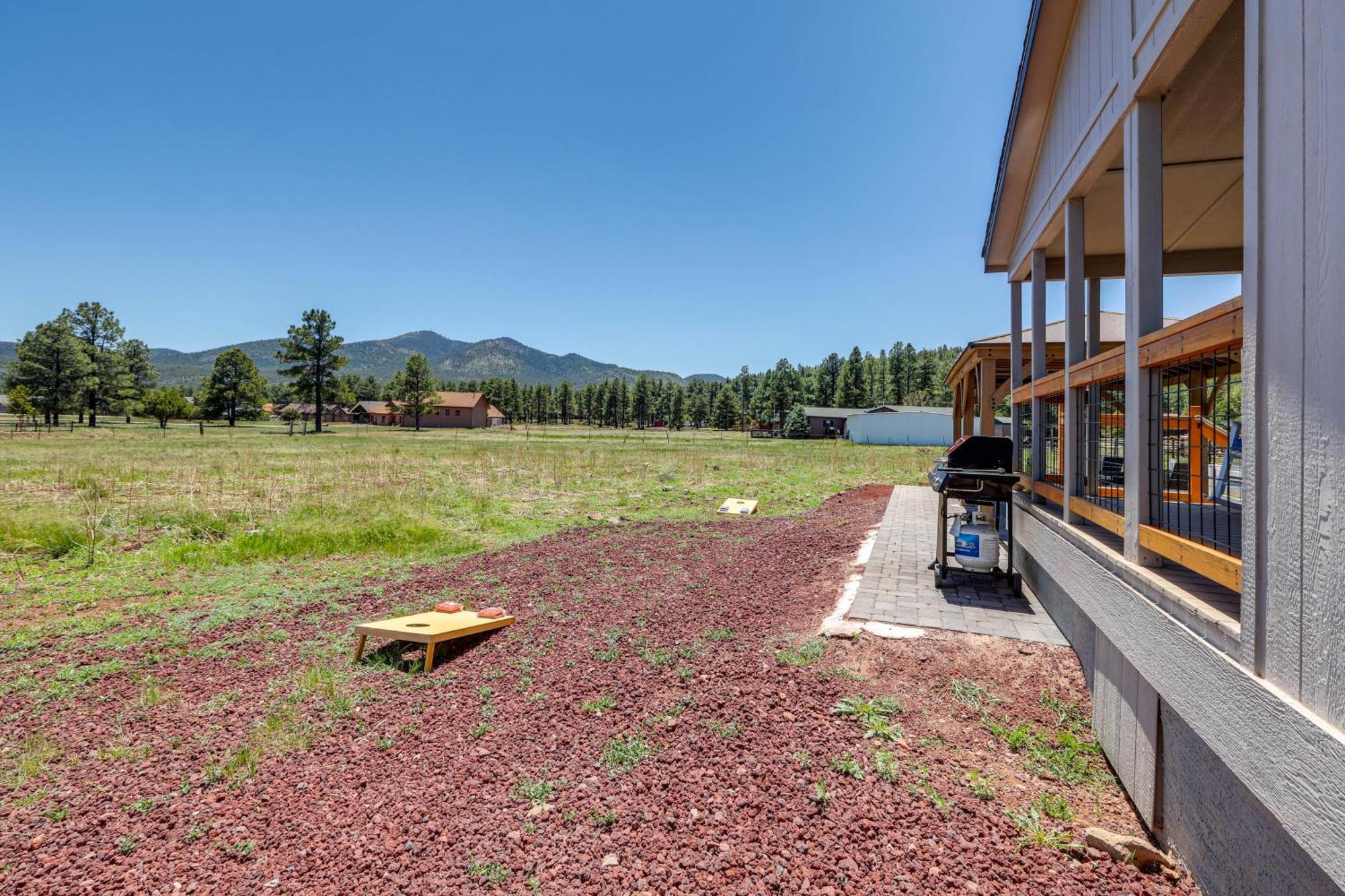 Williams Home With Fire Pit And Mountain Views! Екстер'єр фото
